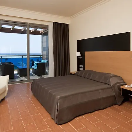 Aegean Breeze 5* Fánai