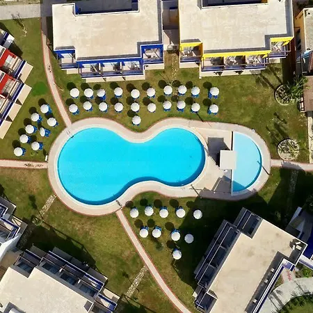 Aegean Breeze Resort Fánai