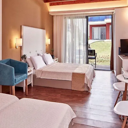 Aegean Breeze 5* Fánai