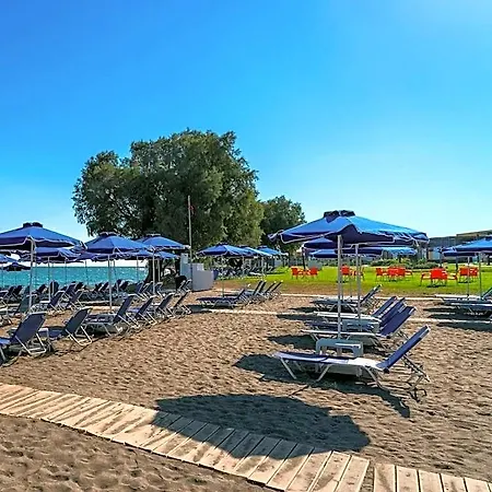 Aegean Breeze 5* Fánai