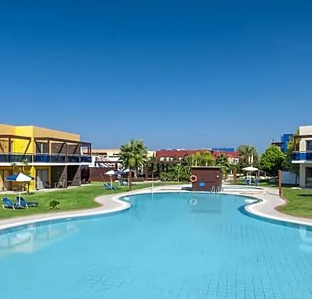 Aegean Breeze Fánai