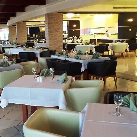 Aegean Breeze 5* Fánai