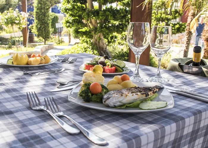 Aegean Breeze Fánai