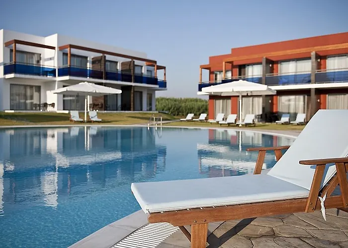 Aegean Breeze Fánai