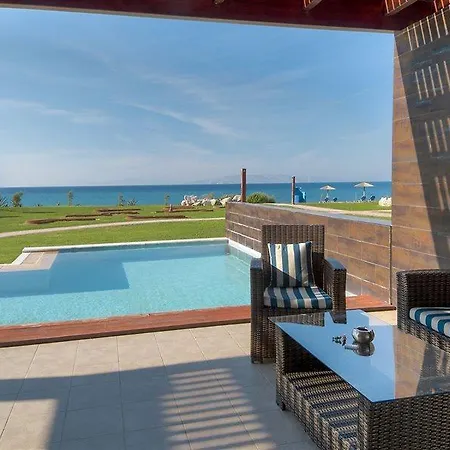 Aegean Breeze Resort Fánai