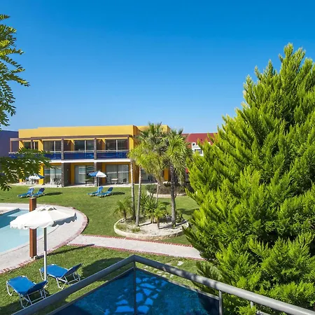 Aegean Breeze Resort Fánai